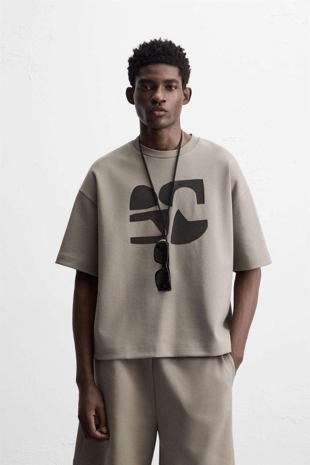 TECHNICAL TEXTURE PRINT T-SHIRT - Zara фото 2