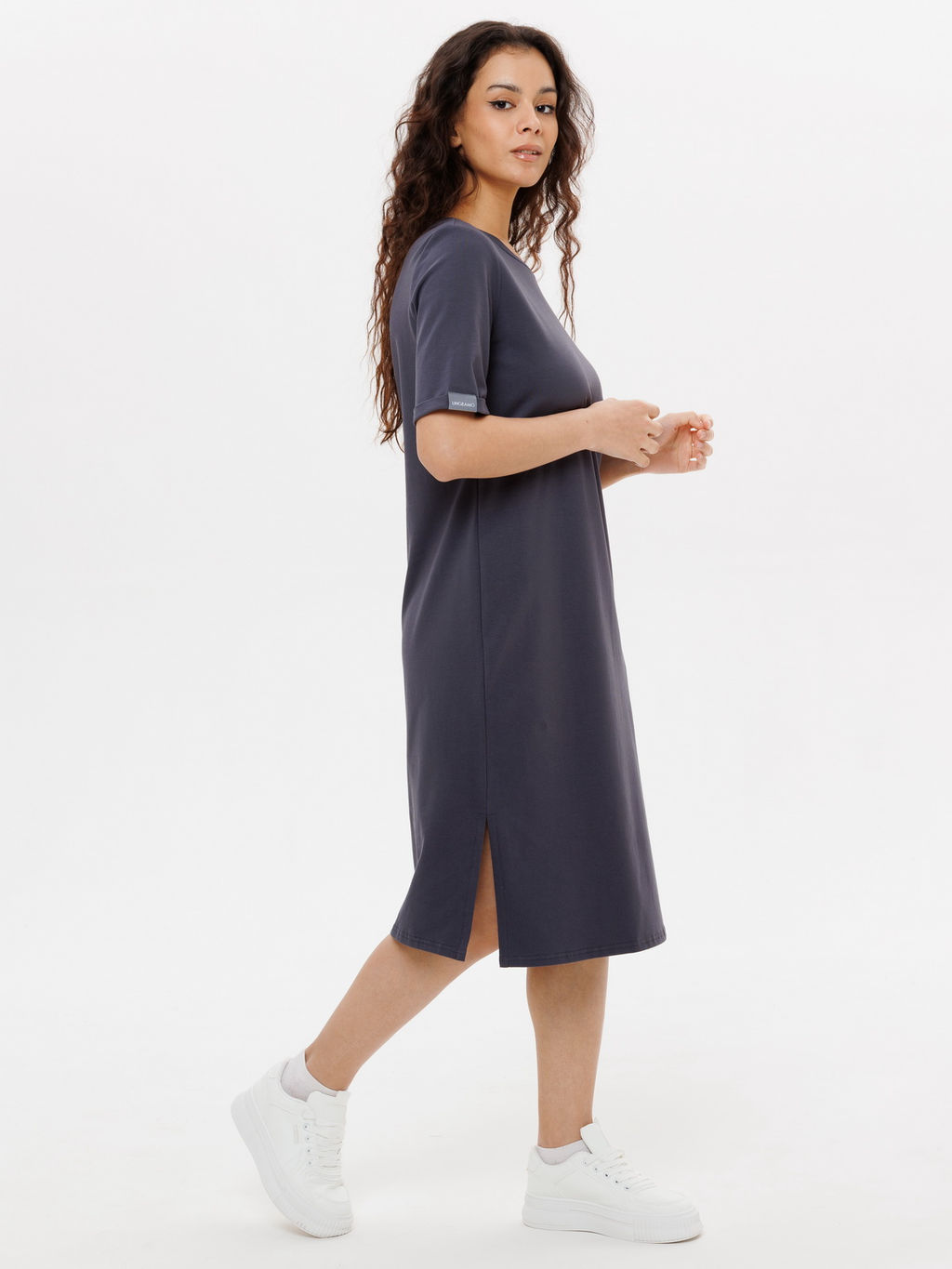 Трикотажное женское удлиненное платье-футболка графит ВП-08 (33)