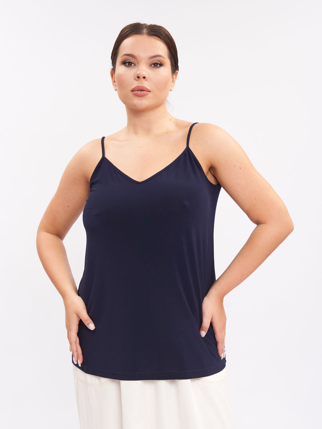 Топ на тонких бретелях MT10107DBL05