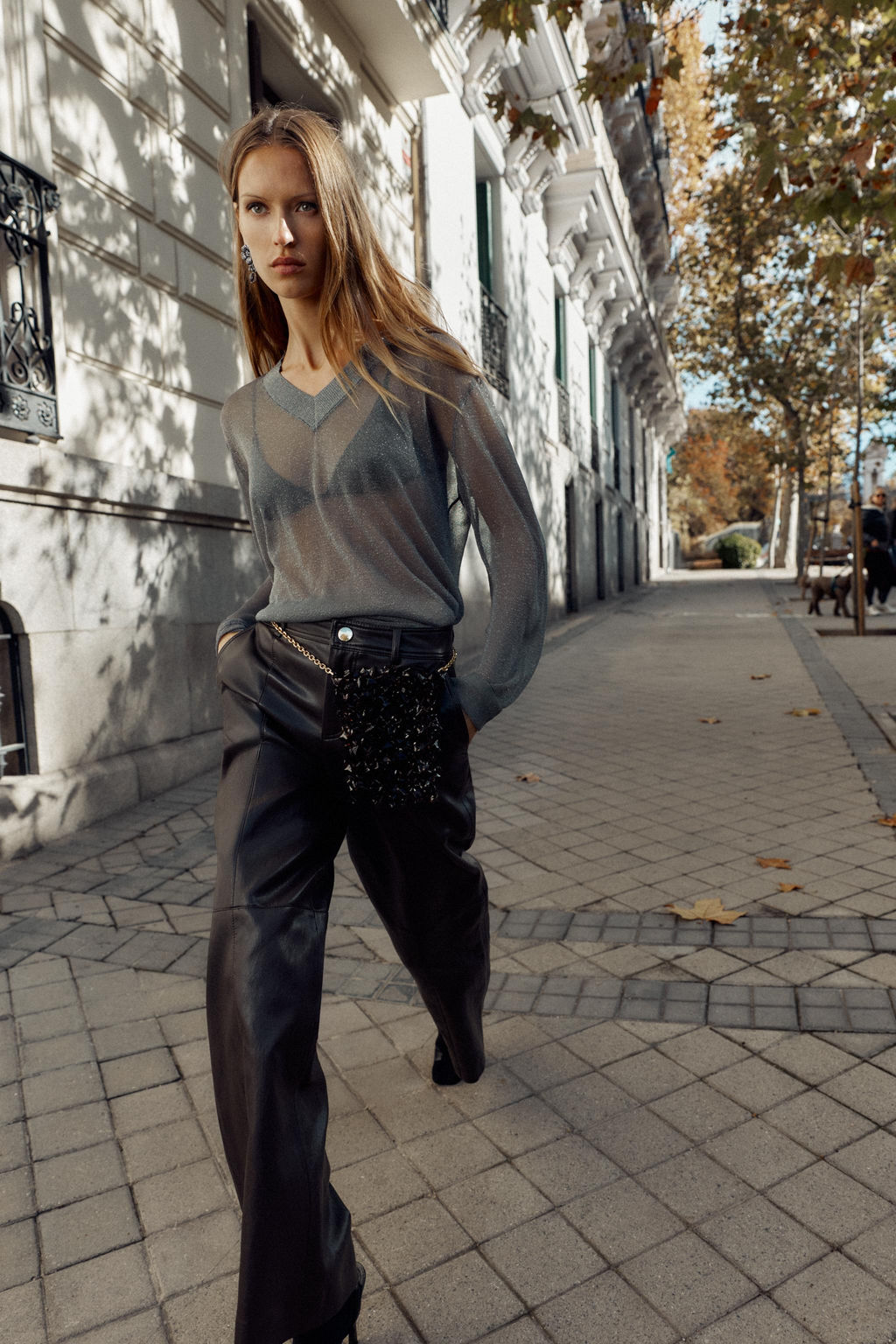 FAUX LEATHER STRAIGHT TROUSERS - Zara фото 9