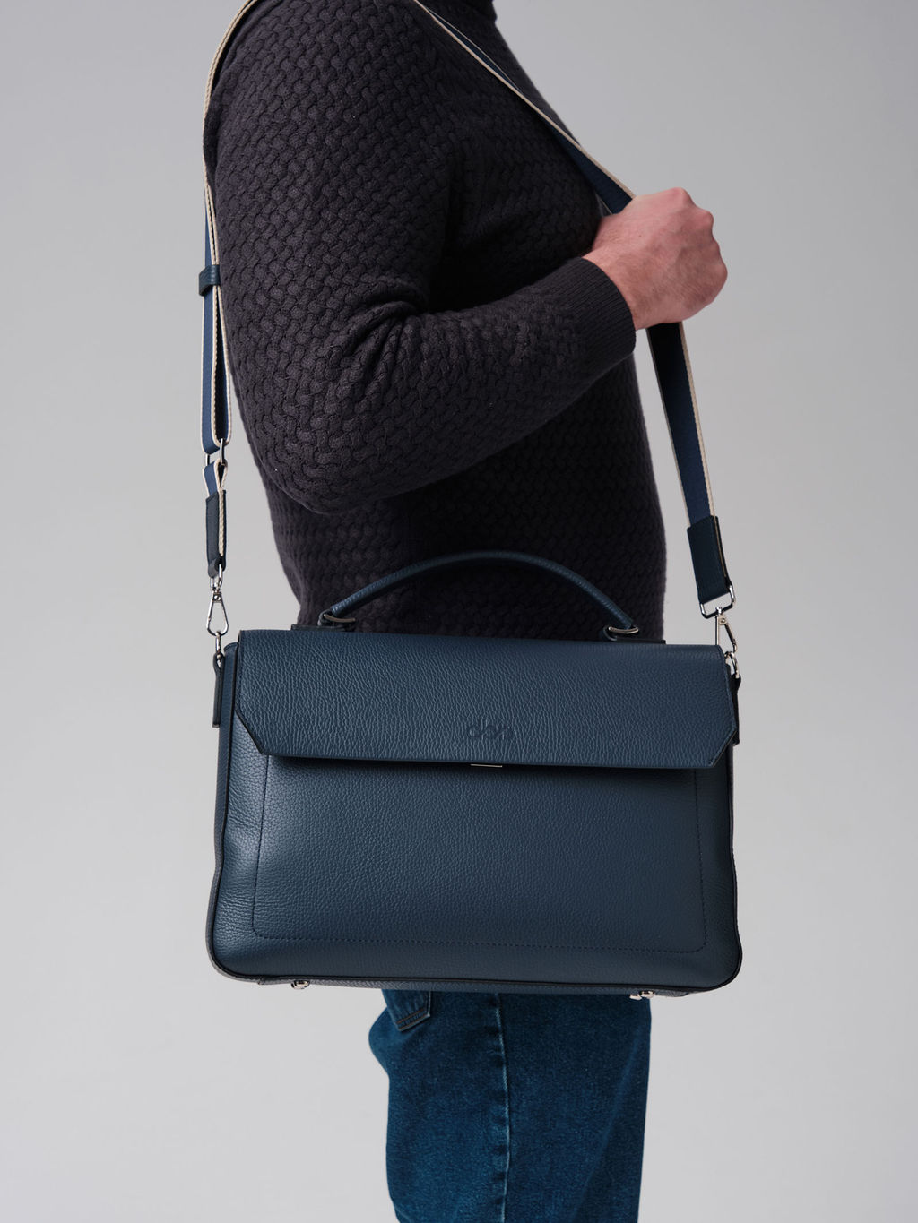 Мужская кожаная сумка Levi DBR 7115 насыщенный синий  фото 3