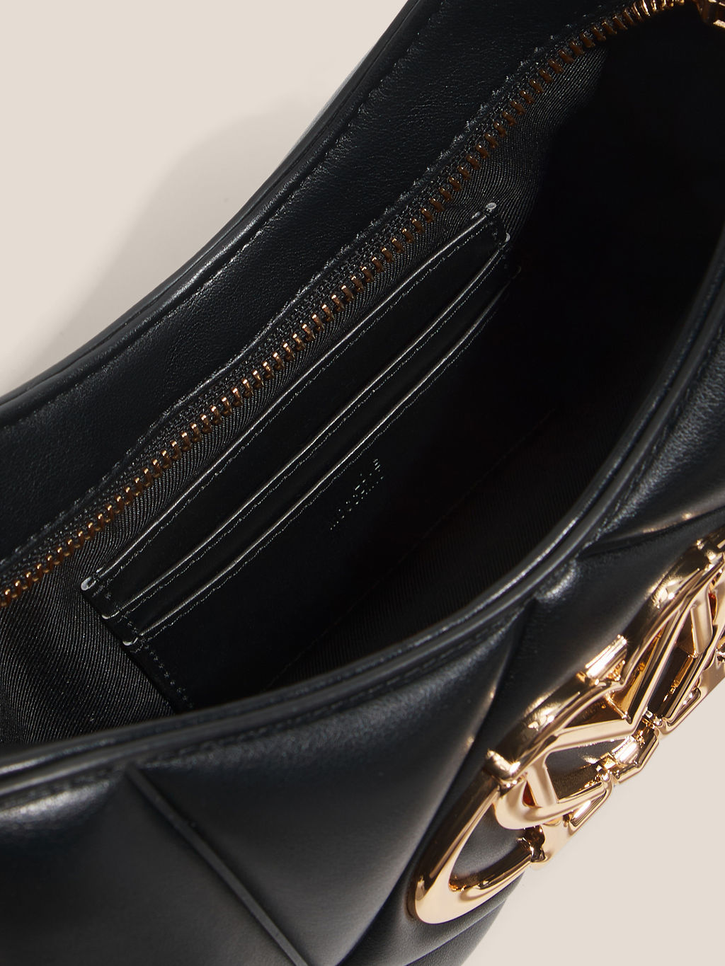 Женская сумка на плечо LOVE MOSCHINO EMBOSSED Q Артикул 4561069, черный  фото 4