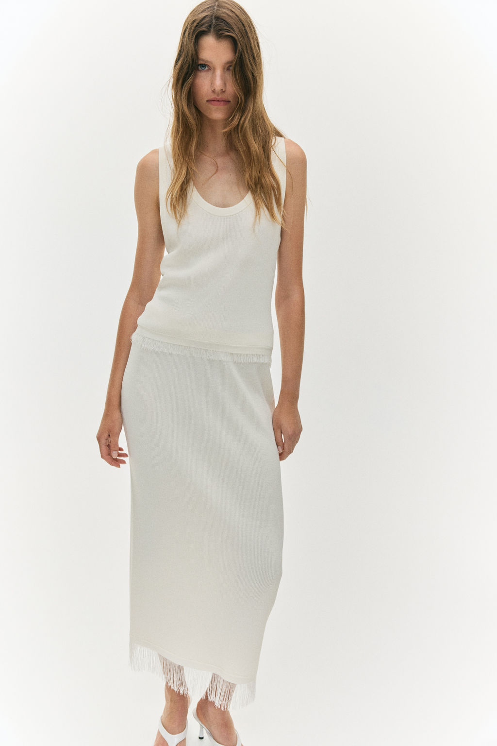 Top con ribete desflecado - H&m фото 4