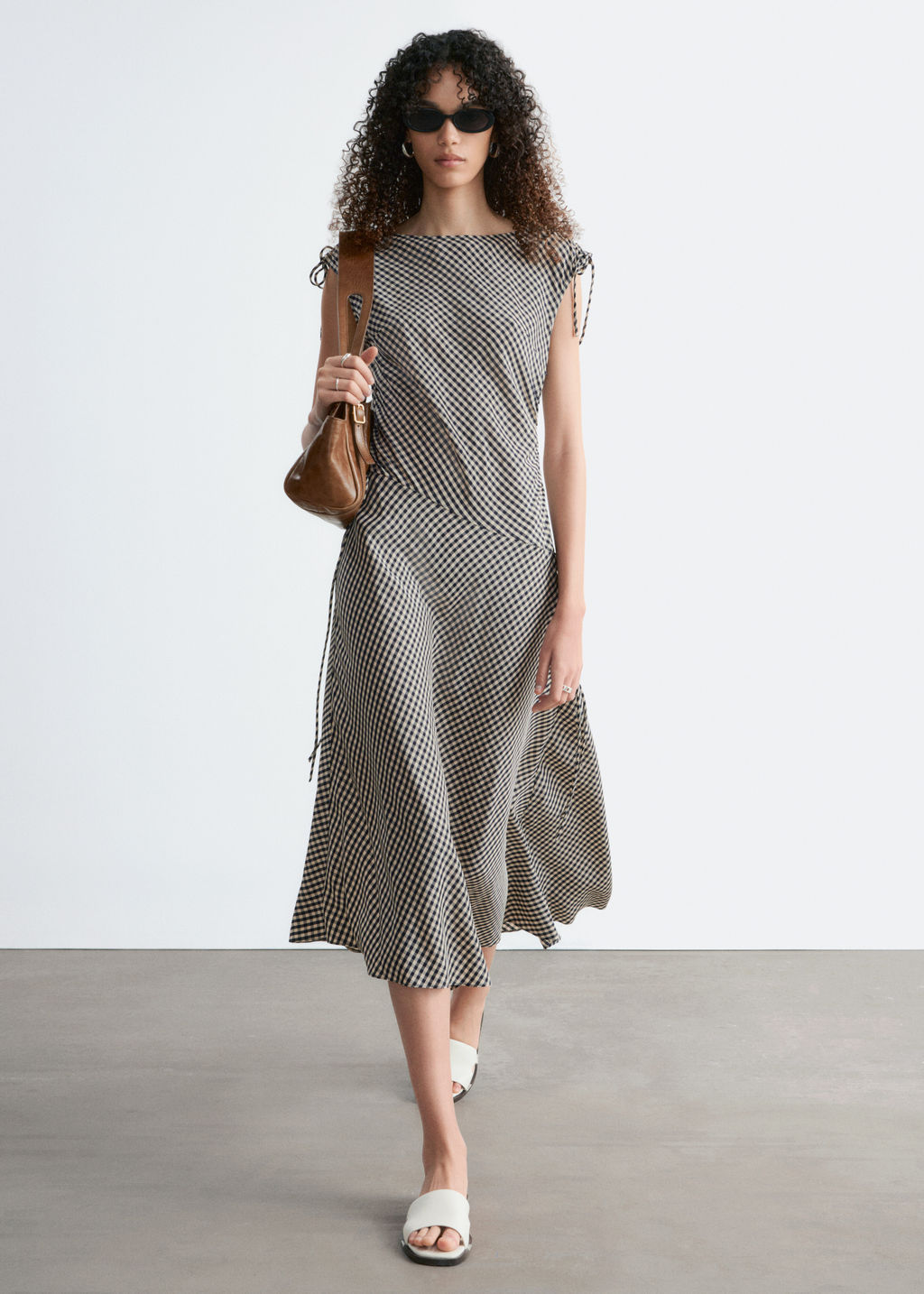 Vestido midi drapeado asim?trico - H&m фото 3