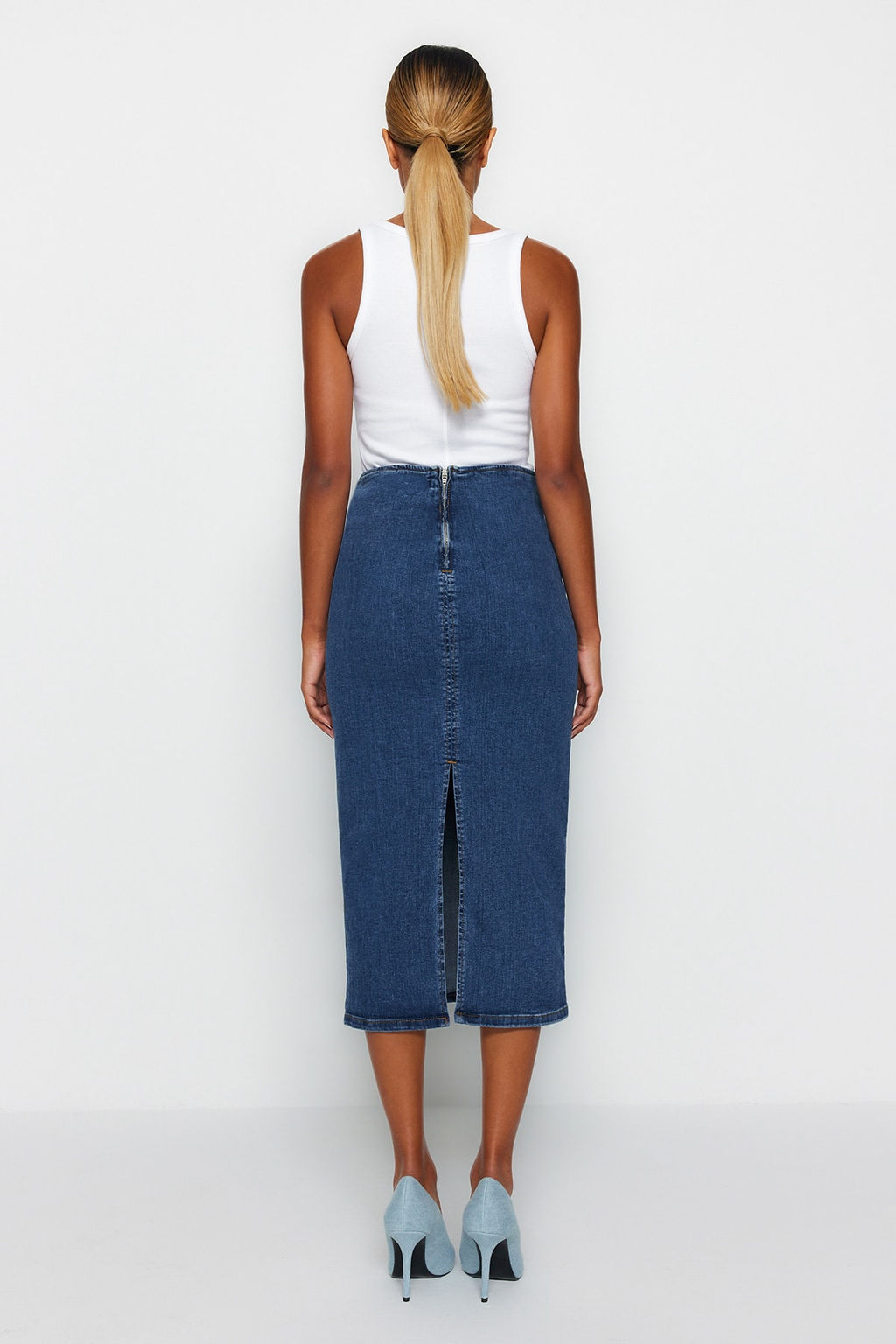 TRENDYOLMILLA Siyah More Sustainable Dikis Detayl? Midi Kalem Denim Etek TWOAW24ET00057  фото 9