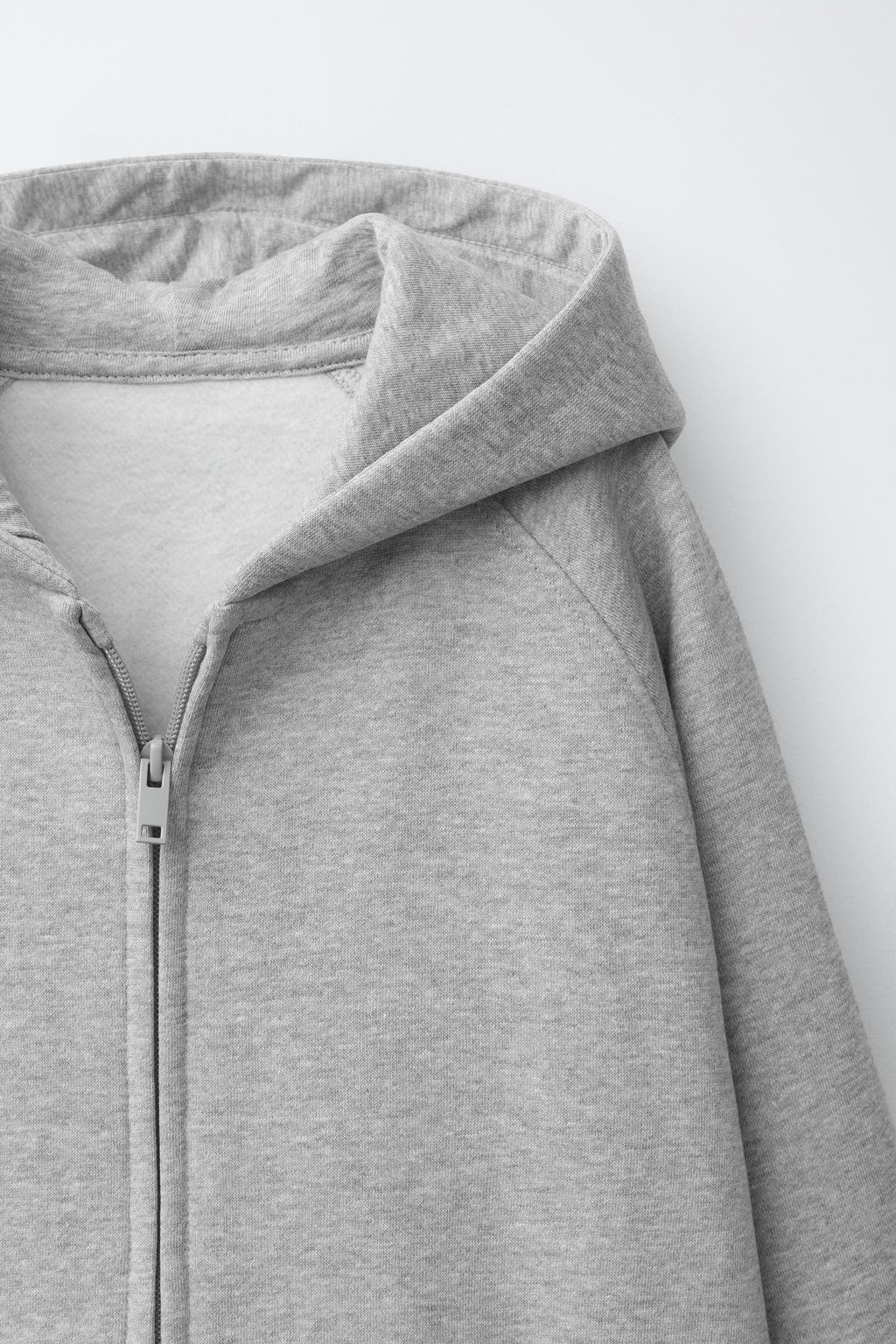 SUDADERA CREMALLERA CAPUCHA / Gris vigor? - Zara фото 3
