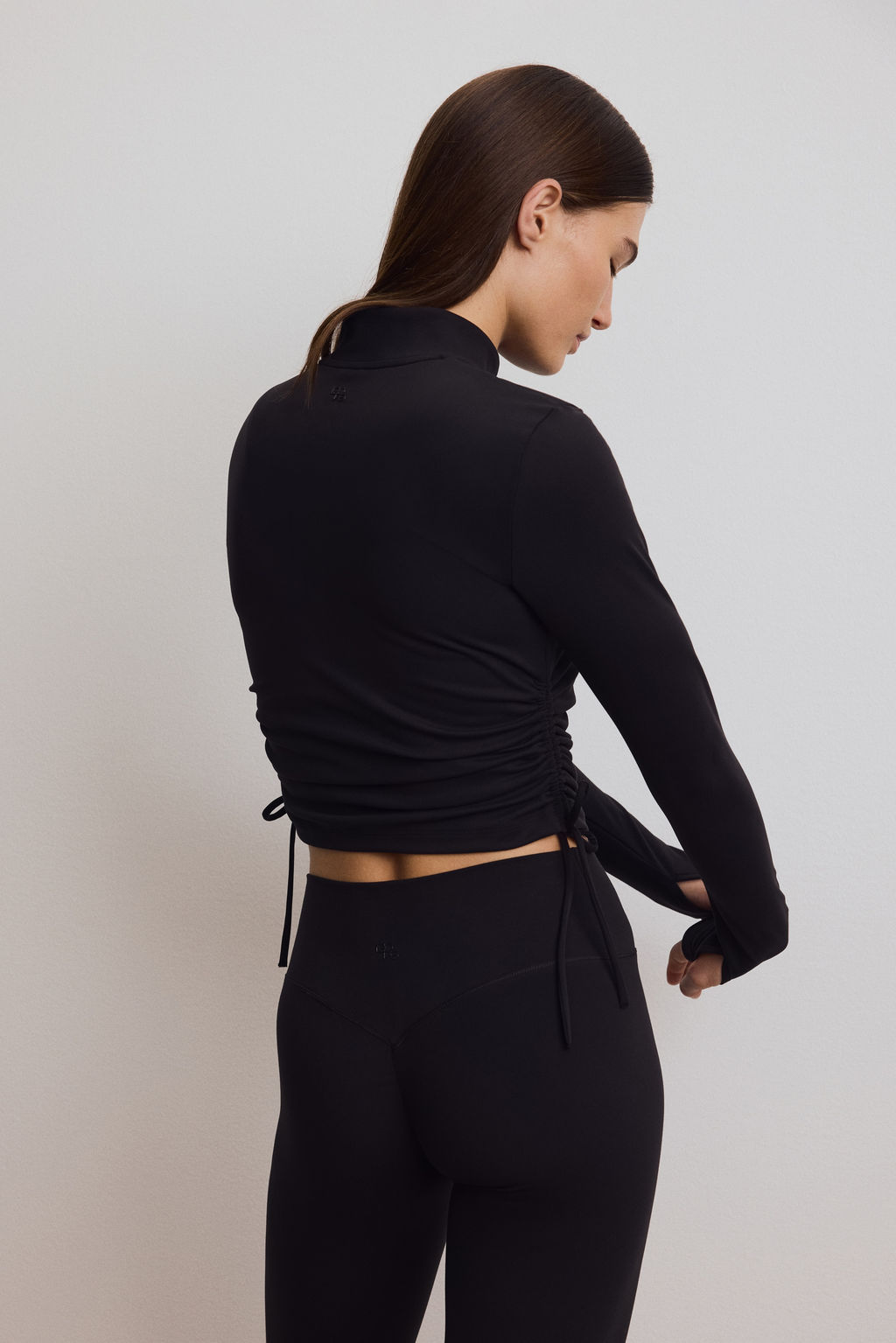 Chaqueta de deporte con SoftMove - H&m фото 7