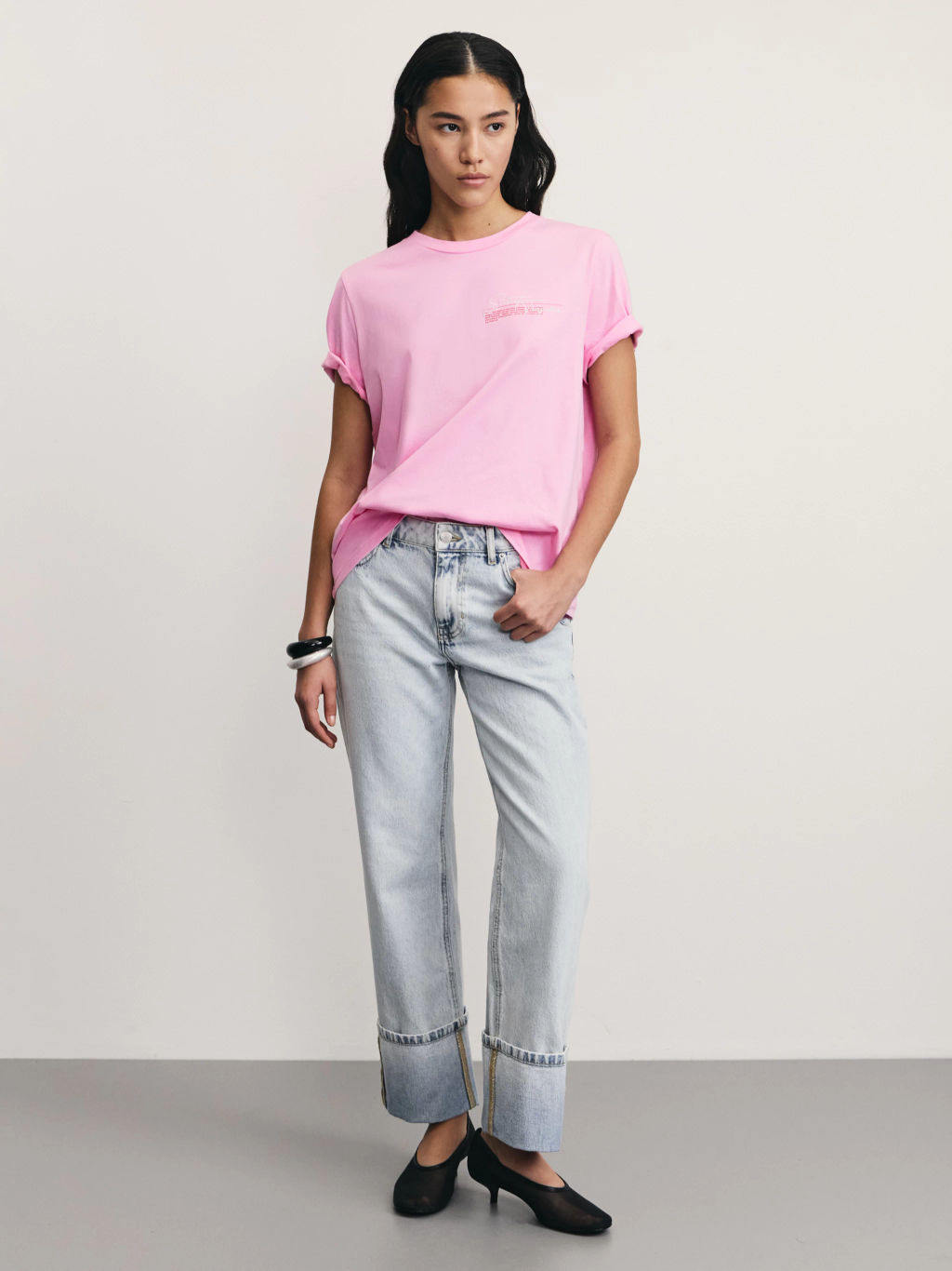 Базовая футболка с вышивкой / Zarina  фото 2