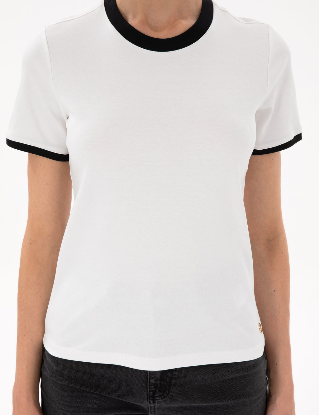 Beyaz Slim Fit Ti__rt