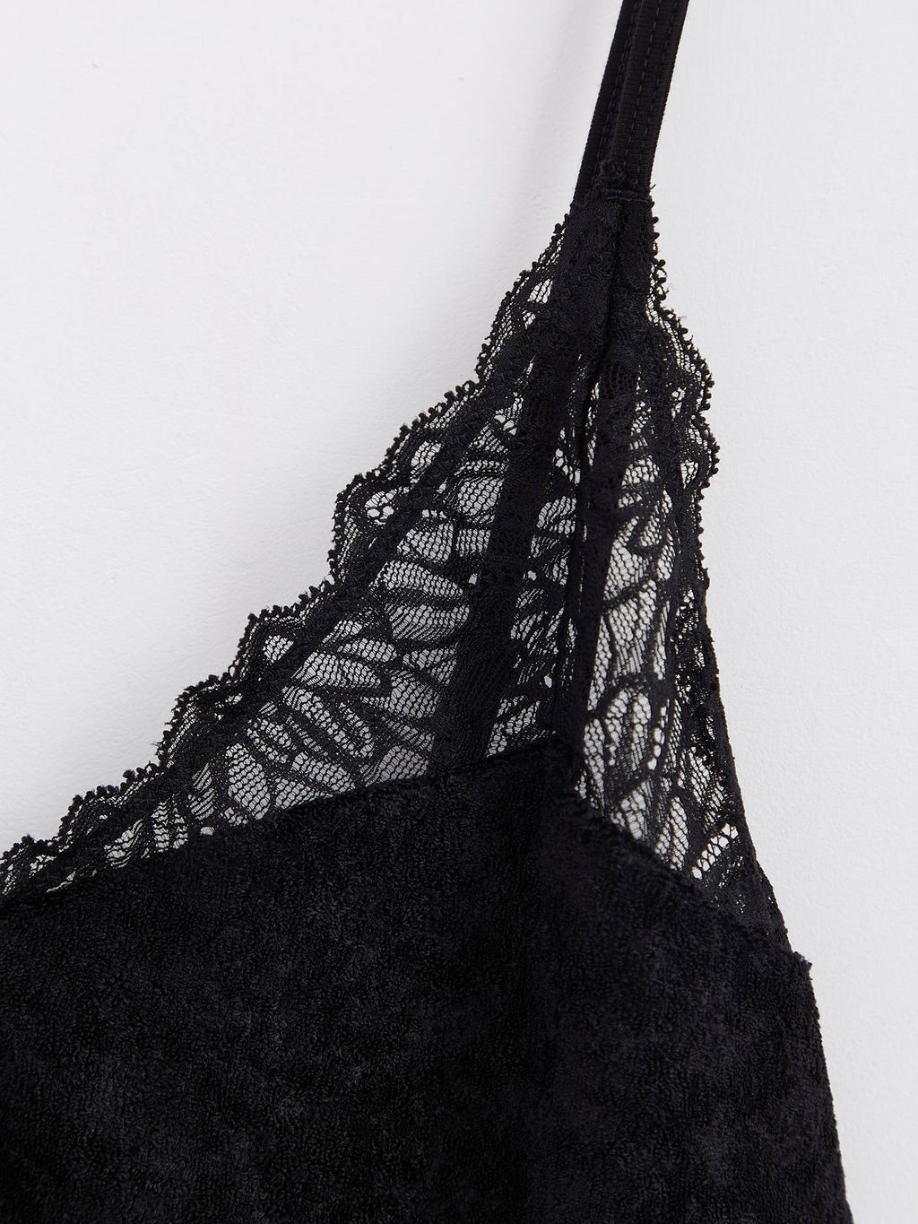 CONTE Топ с кружевом для дома INSOMNIA LHW 1436 black black