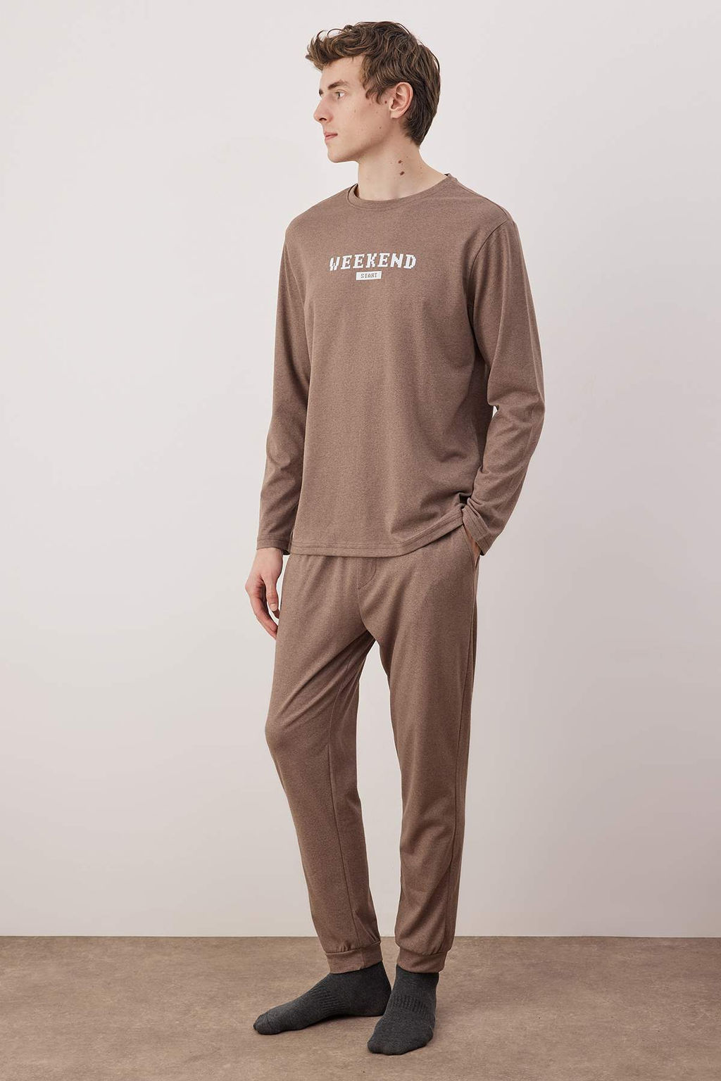 TRENDYOL MAN Yesil Regular Fit Bask?l? Orme Pijama Tak?m? TMNAW24PT00037 - Trendyolmilla фото 11