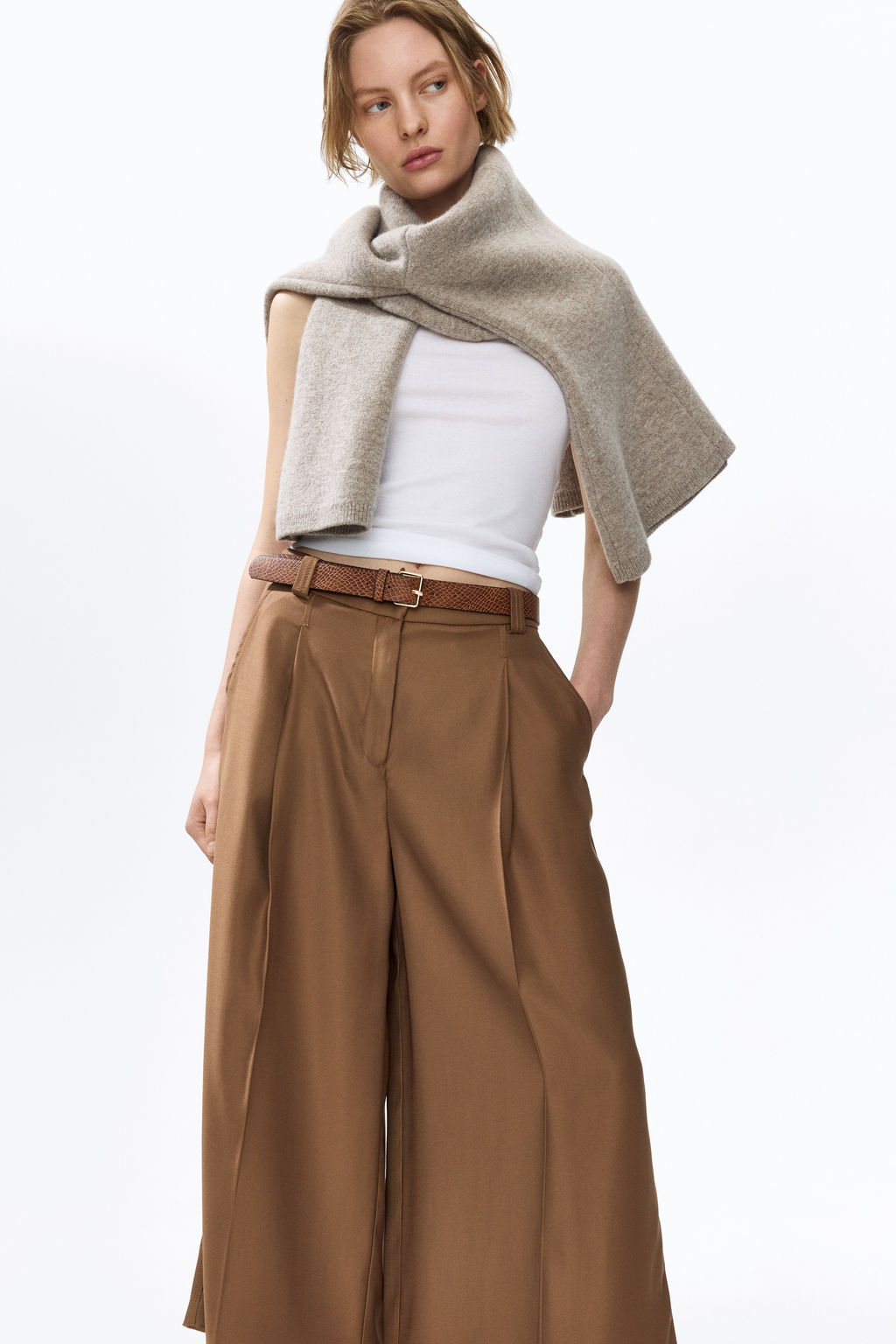Pantal?n culotte de sarga con cintur?n - H&m фото 2