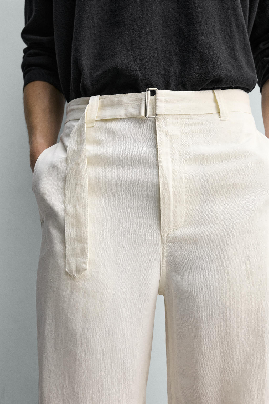 PANTAL?N RELAXED FIT VISCOSA - LINO CINTUR?N / Crudo