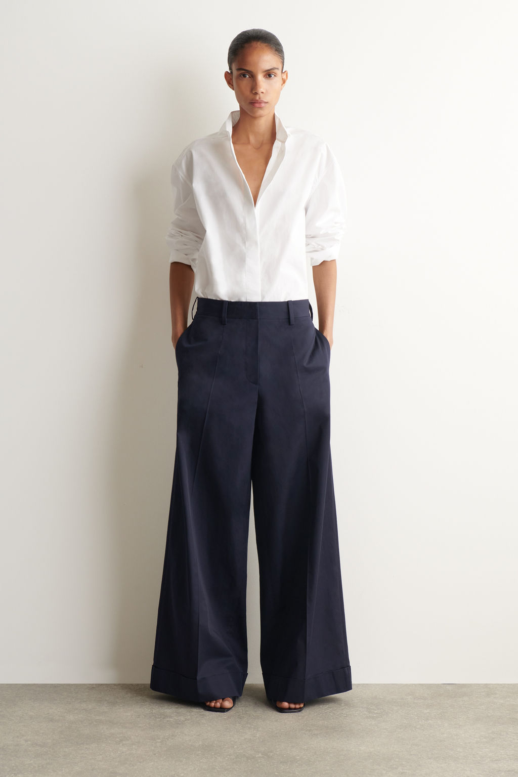 PANTAL?N WIDE LEG DE TWILL DE ALGOD?N