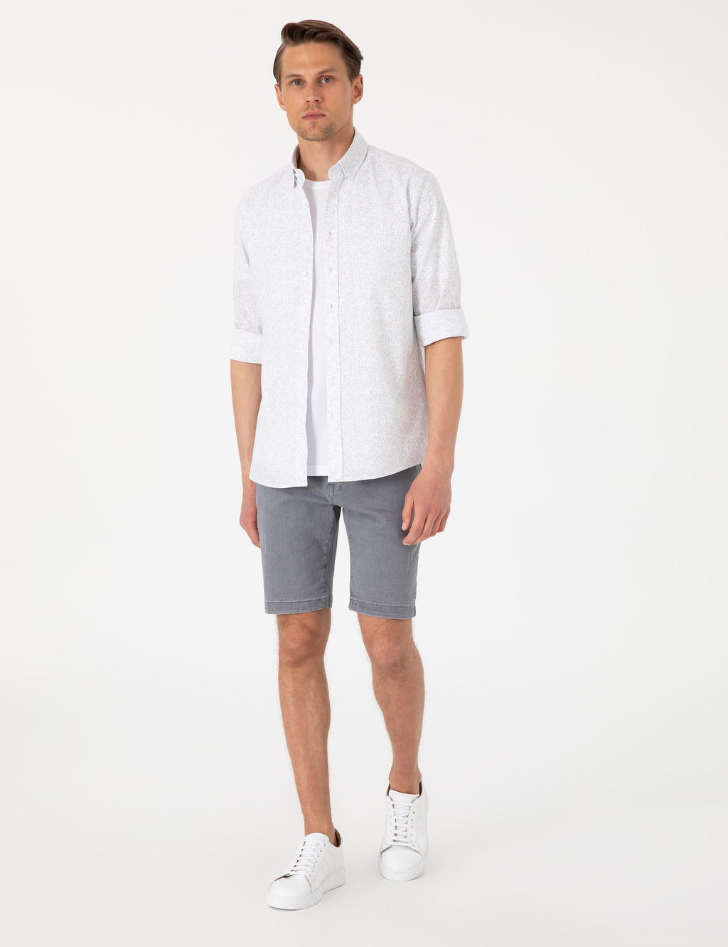 Beyaz Desen Bask_l_ Slim Fit Uzun Kollu G_mlek