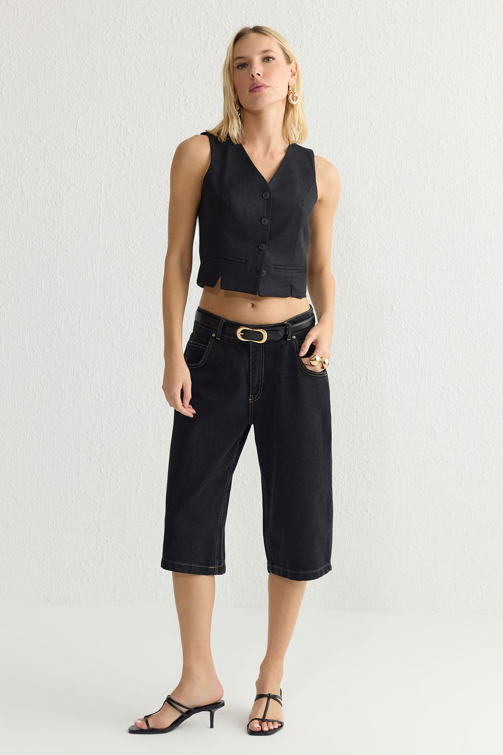 TRENDYOLMILLA Ac?k Haki Fitted Keten Gorunumlu V Yaka Crop Dokuma Yelek TWOSS25YE00028  фото 16