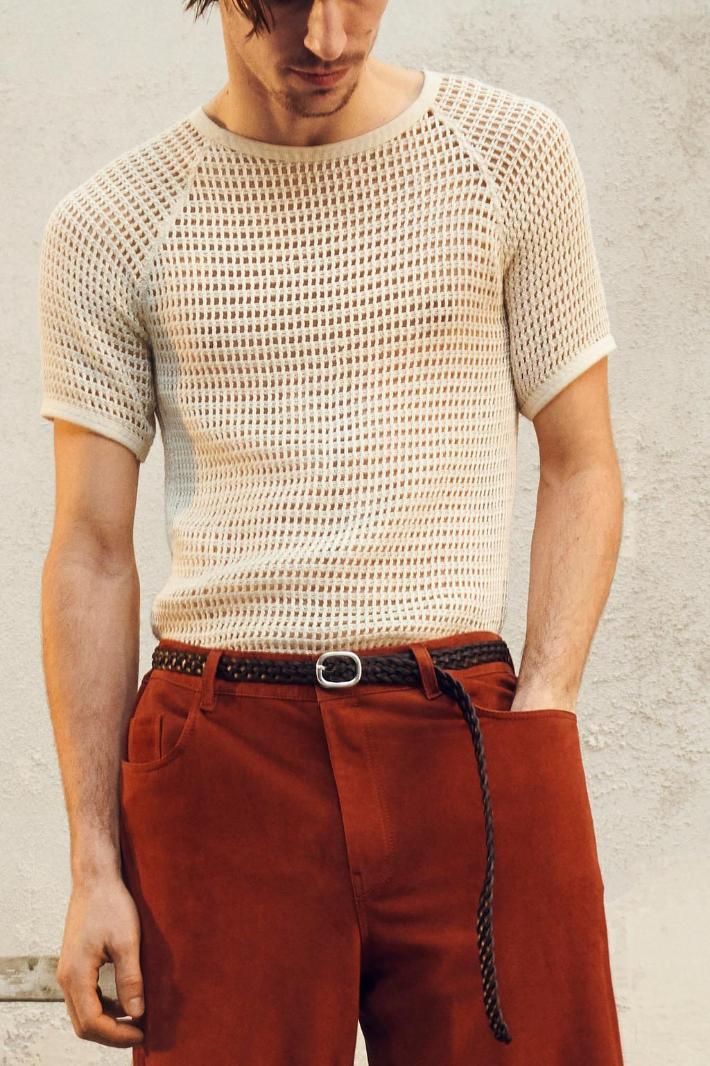 LIMITED EDITION RED TEXTURED T-SHIRT - Zara фото 2