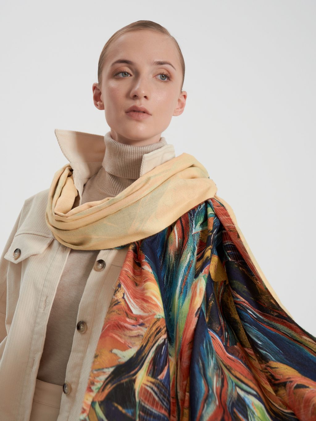 Большой, мягкий, теплый двусторонний палантин с рисунком в стиле арт-деко - Tantino фото 3