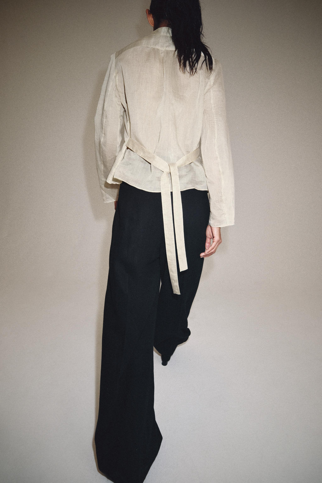 CAMISA RAYAS ALAMARES ZW COLLECTION / Crudo / Negro