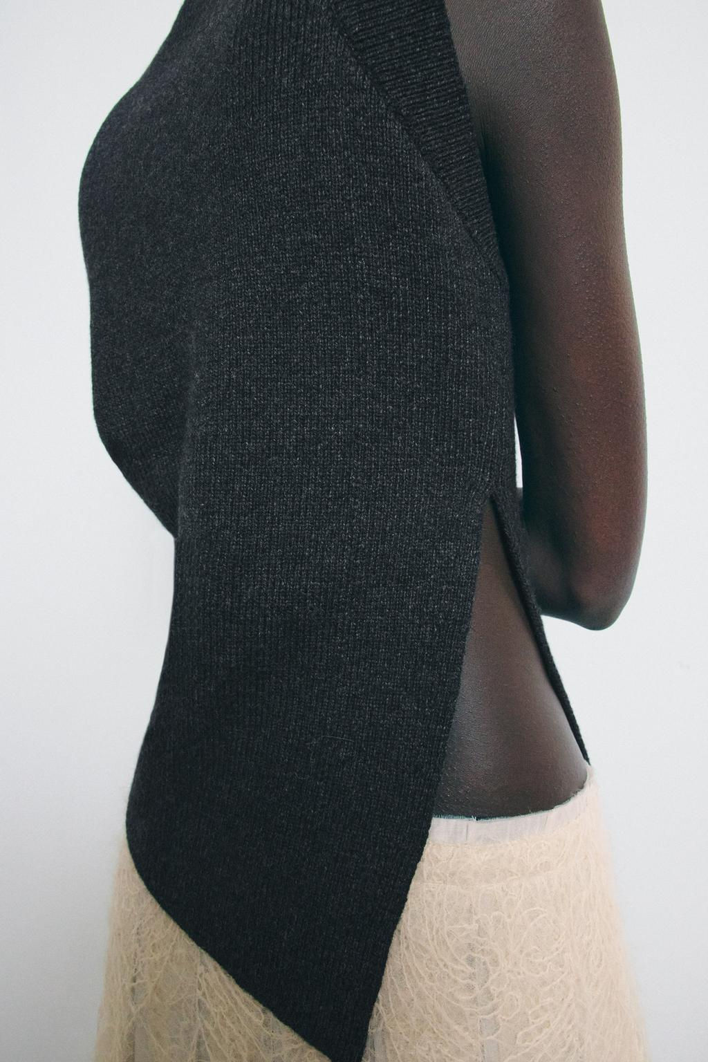 WOOL SLEEVELESS JUMPER WITH SIDE PLEATS - Zara фото 6