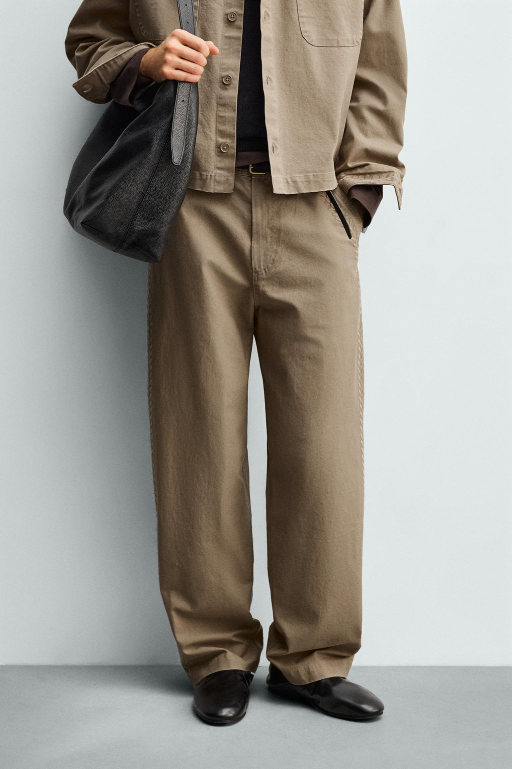 PANTAL?N STRAIGHT FIT BORDADOS / Tostado vigor? - Zara фото 2