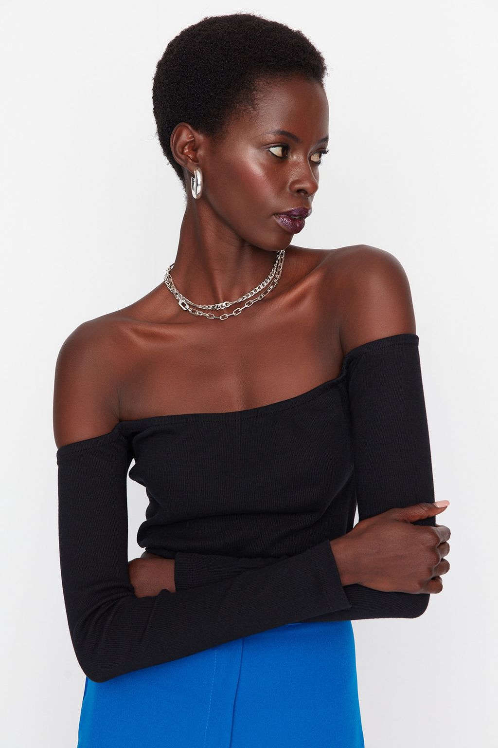 Siyah Fitted/Vucuda Oturan Super Crop Carmen Yaka Fitilli Esnek Orme Bluz TWOAW23BZ00482 - Trendyolmilla фото 2