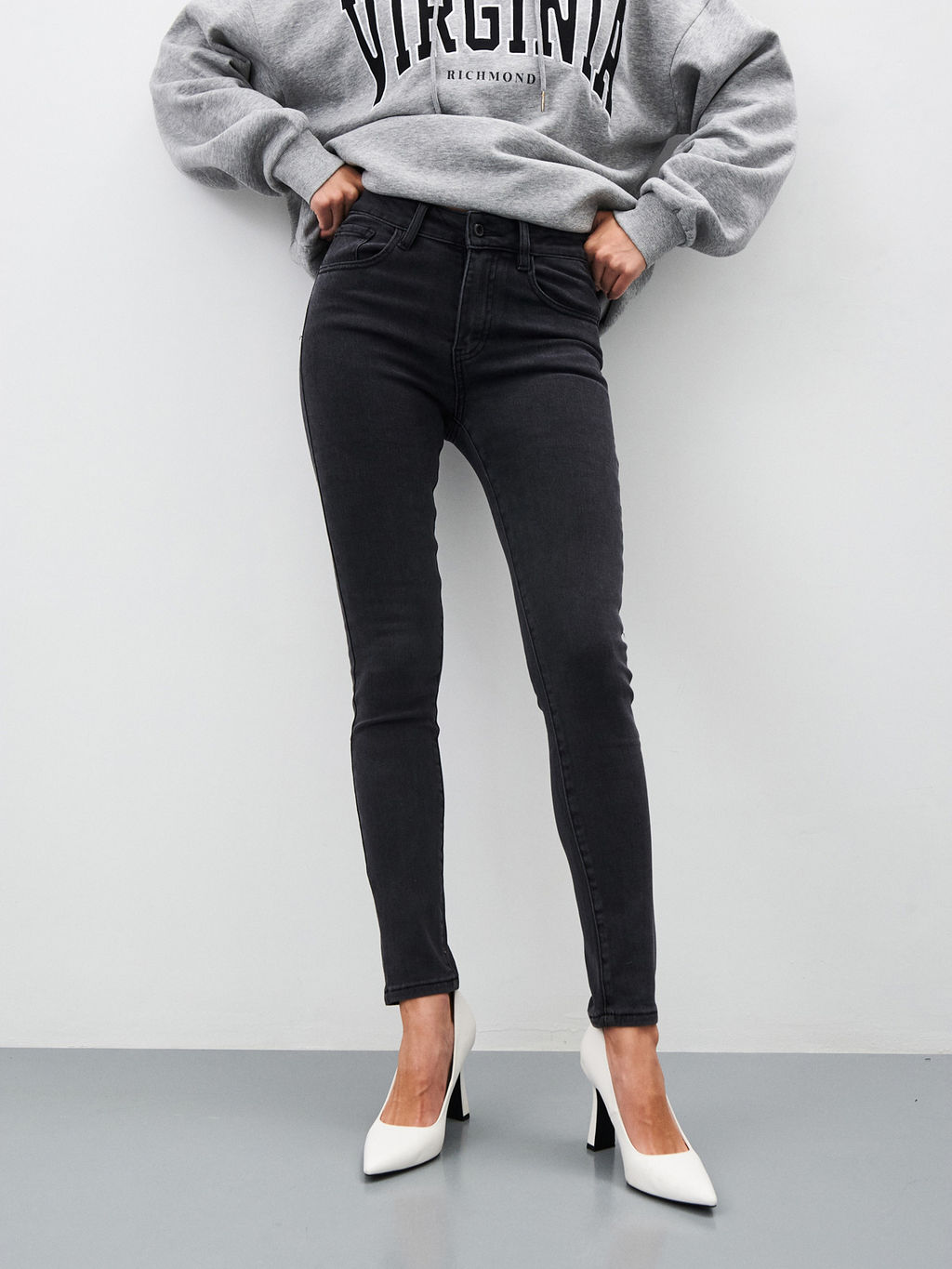 Женские Джинсы Зауженные - Mossmore фото 22