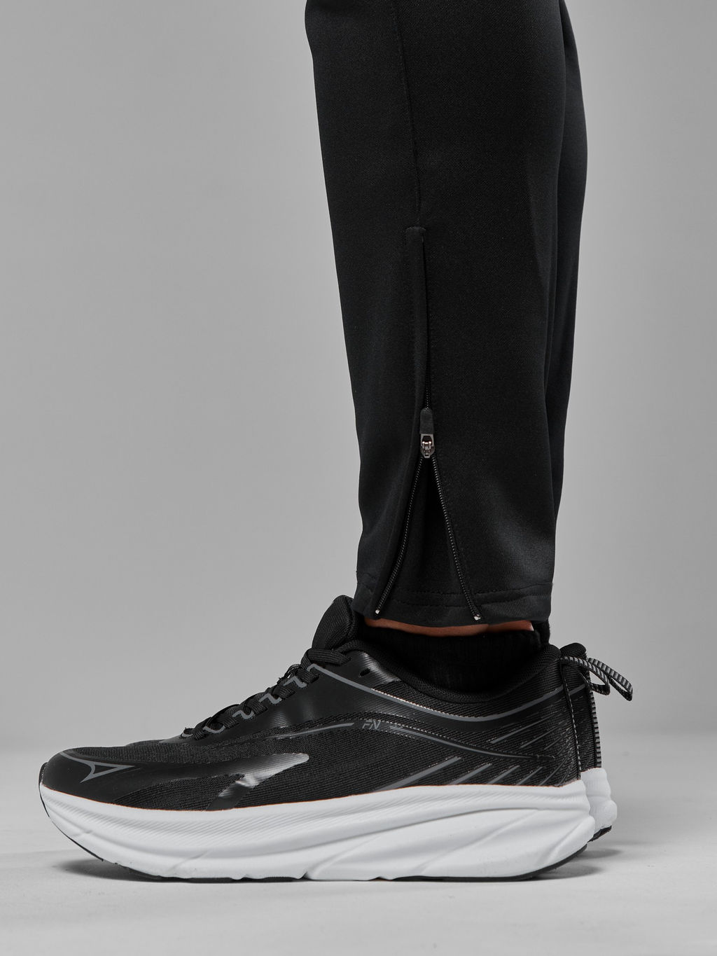 Спортивный костюм FN Dynamic (Black/Grey)