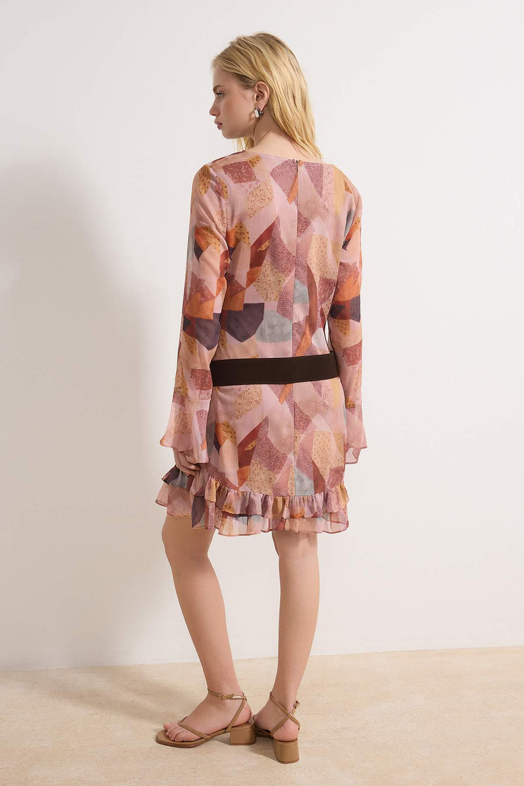 Cok Renkli Suet Kemerli Mini Astarl? Dokuma Elbise TWOSS26EL00072