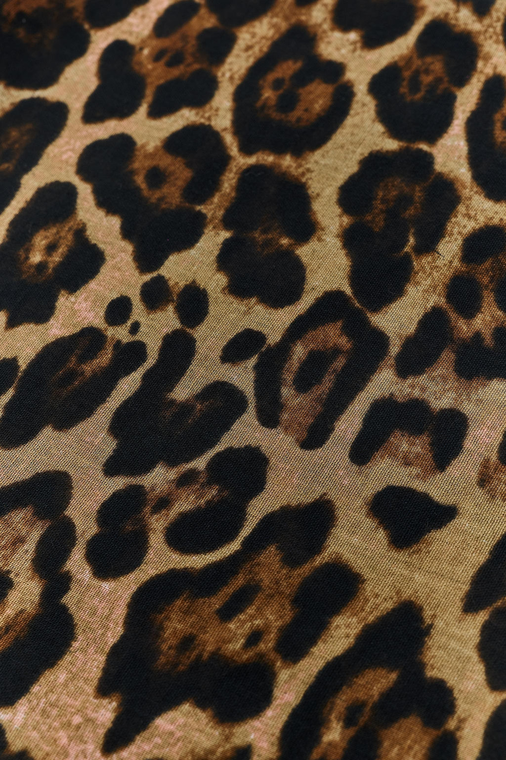 Платок Panuelo Lino Estampado Animal Leopardo льняной