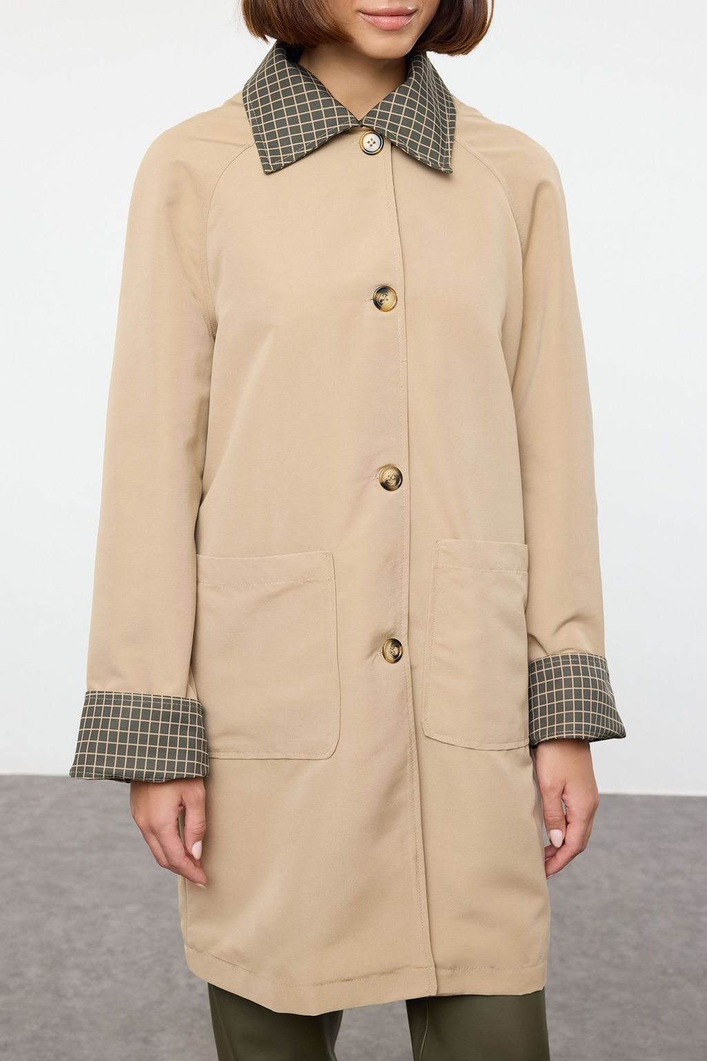 Trendyolmilla Bej Ekose Astarl? Regular Midi Trenckot TWOAW25TR00043  фото 8