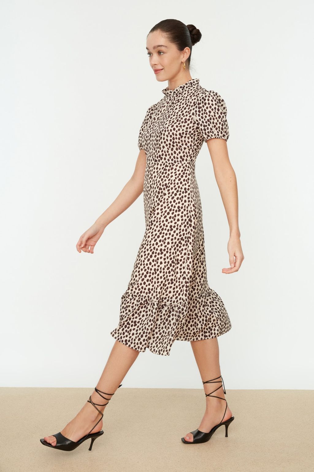 TRENDYOLMILLA Ac?k Mavi Cicekli A Kesim F?rf?rl? Midi Dokuma Elbise TWOSS20EL0894  фото 15