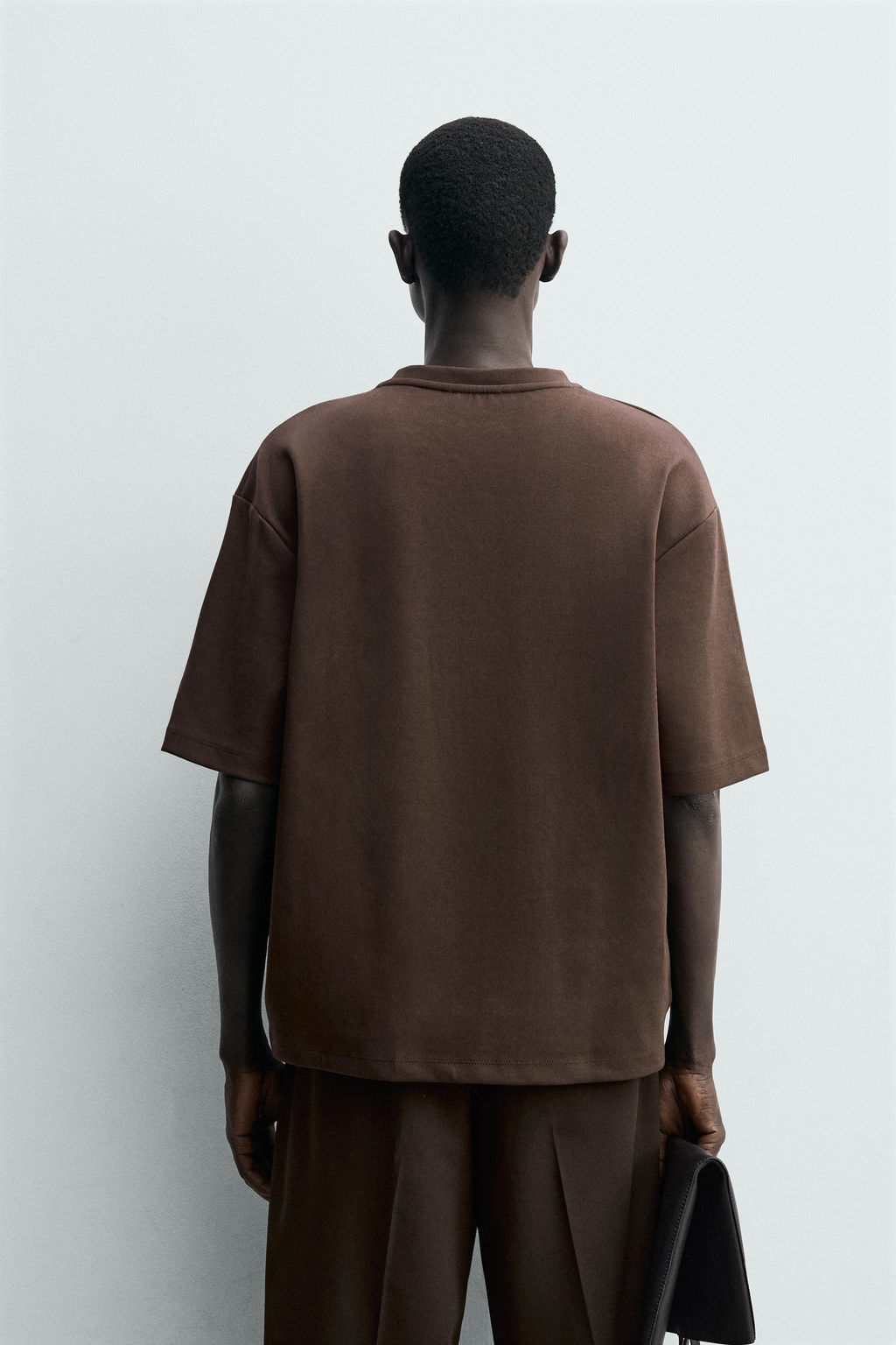 SUDADERA T?CNICA BOLSILLO / Marr?n - Zara фото 3