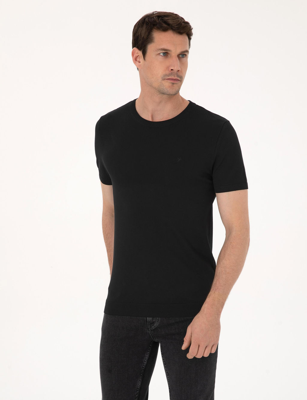 Siyah Slim Fit Bisiklet Yaka Triko T-shirt