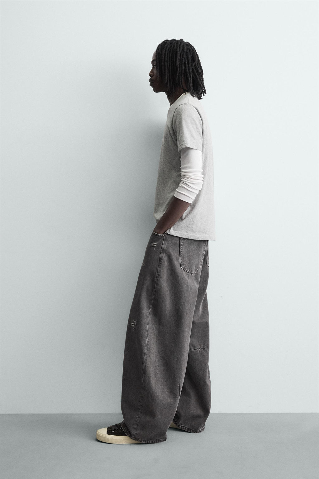 PANTAL?N BARREL FIT LAVADO / Gris oscuro - Zara фото 4