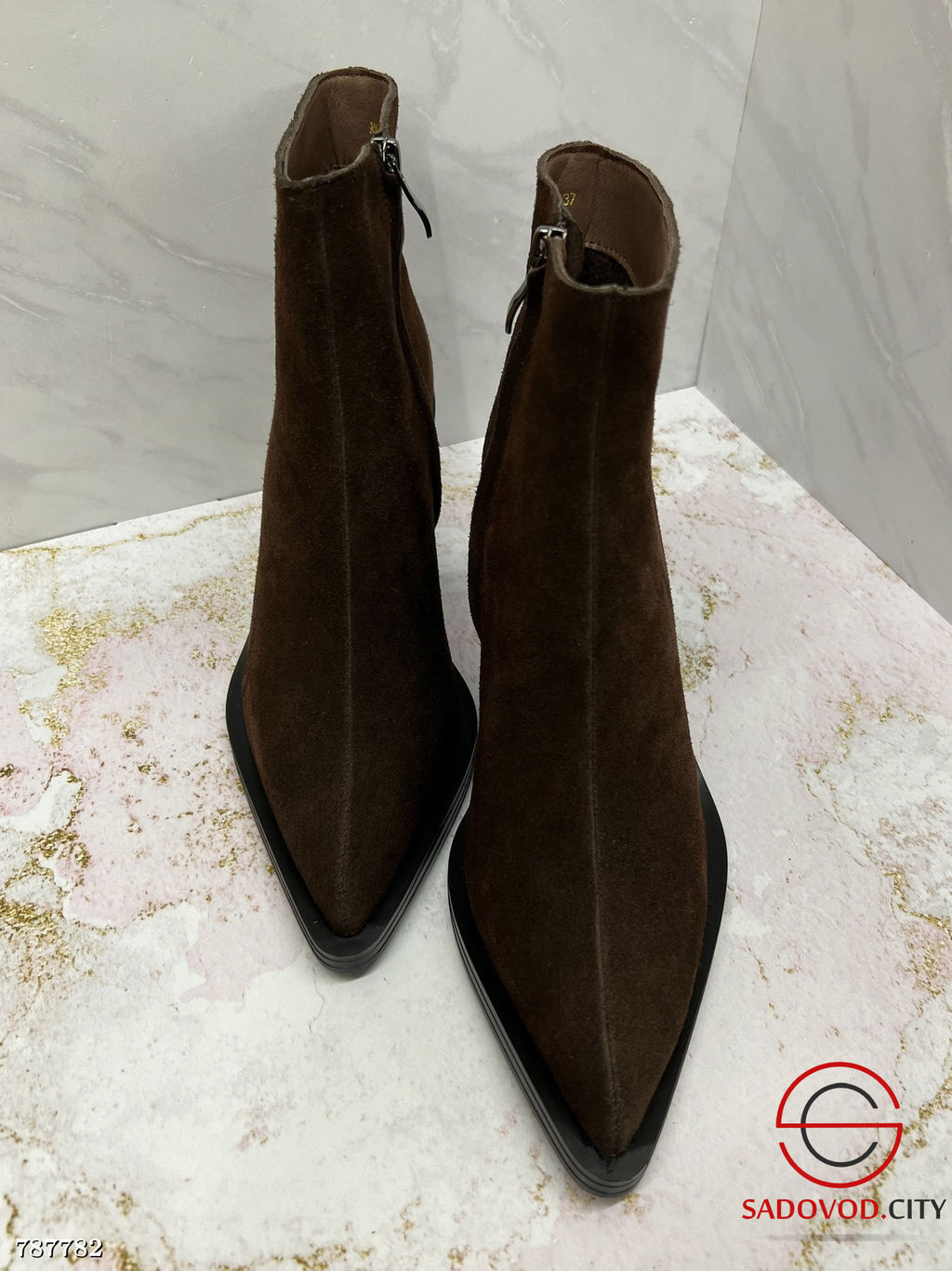 Женские замшевые ботинки на каблуку - Bruno фото 3