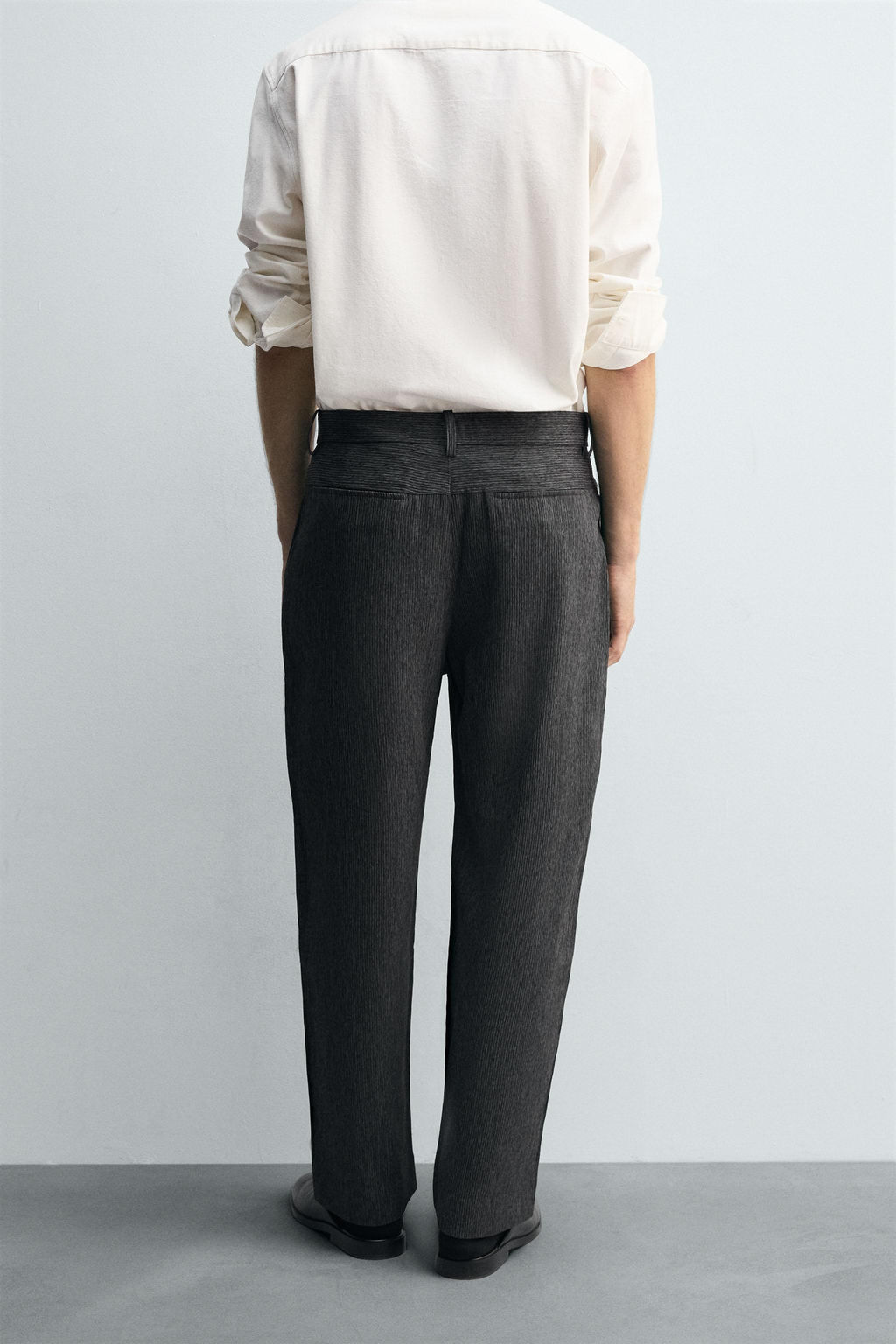 TEXTURED CARROT FIT TROUSERS - Zara фото 3