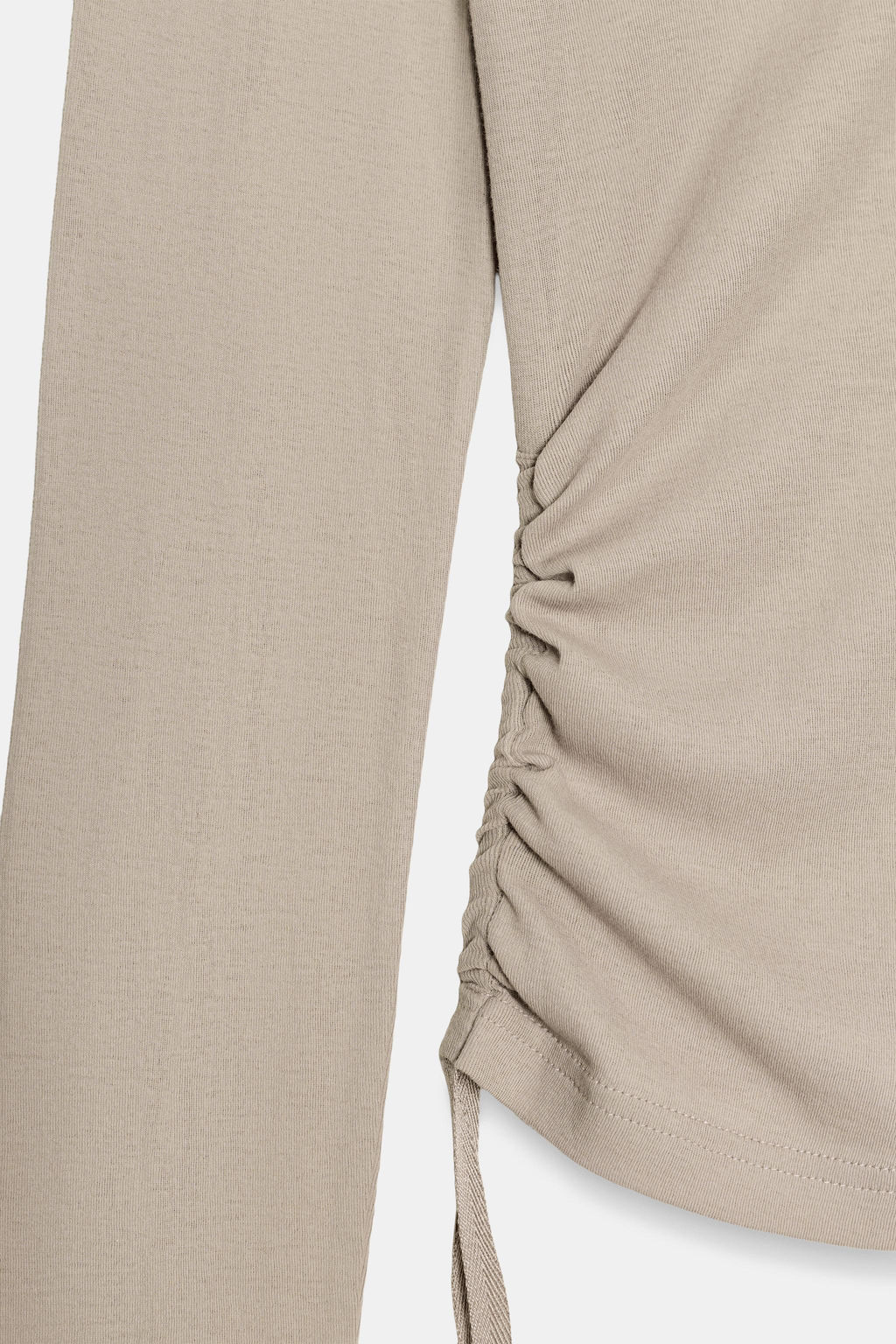 CAMISETA ESCOTE PICO LAZADAS / Marr?n / Topo - Zara фото 8