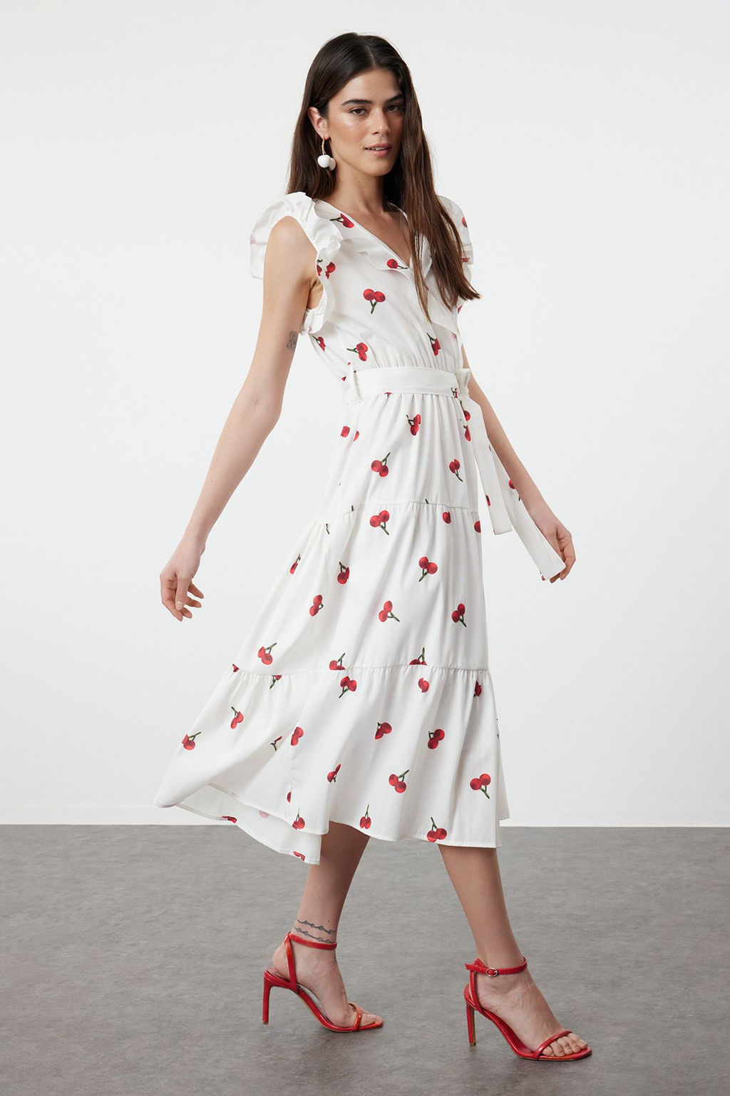 TRENDYOLMILLA Beyaz Kusakl? A Kesim Kruvaze Yaka Midi Dokuma Elbise TWOSS24EL00914  фото 10