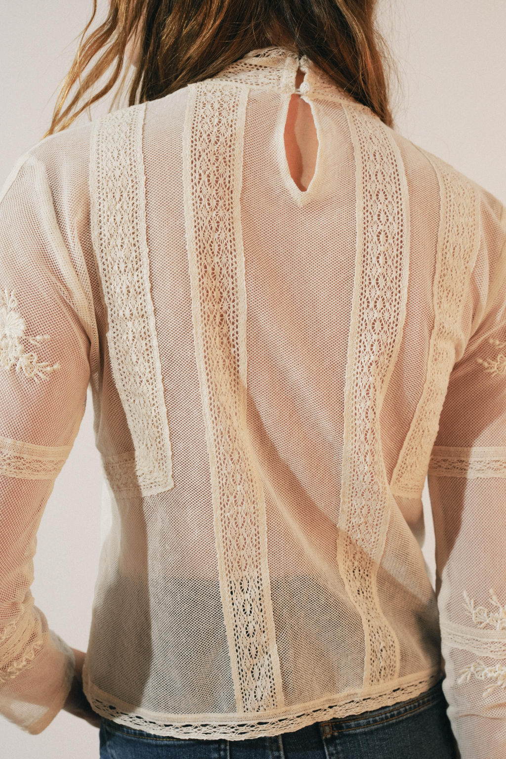 ZW COLLECTION ROMANTIC LACE BLOUSE - Zara фото 3