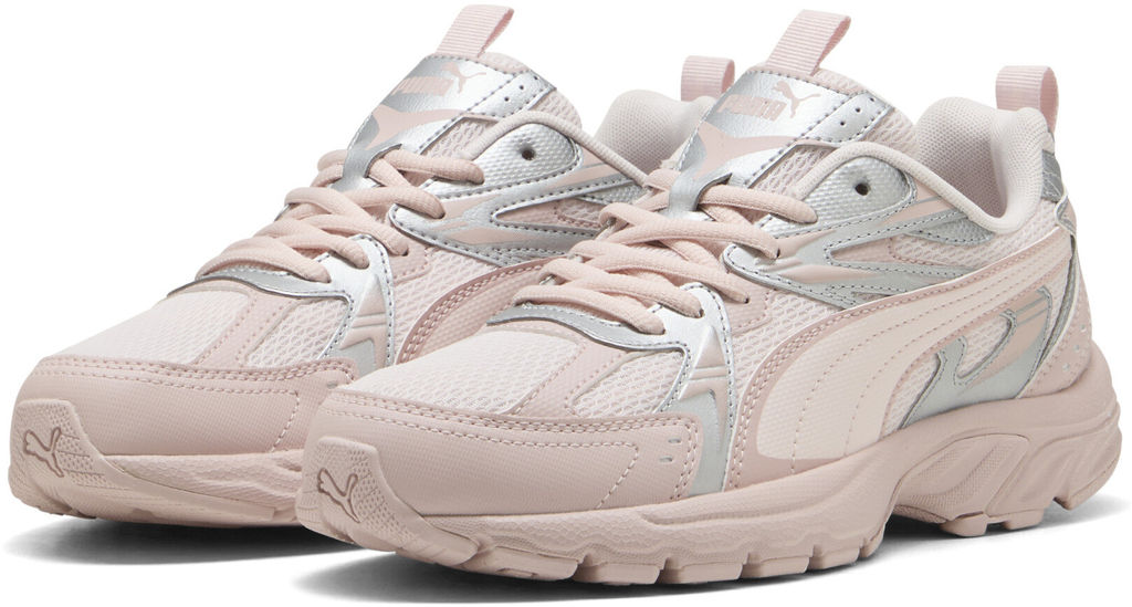 Кроссовки взрослые