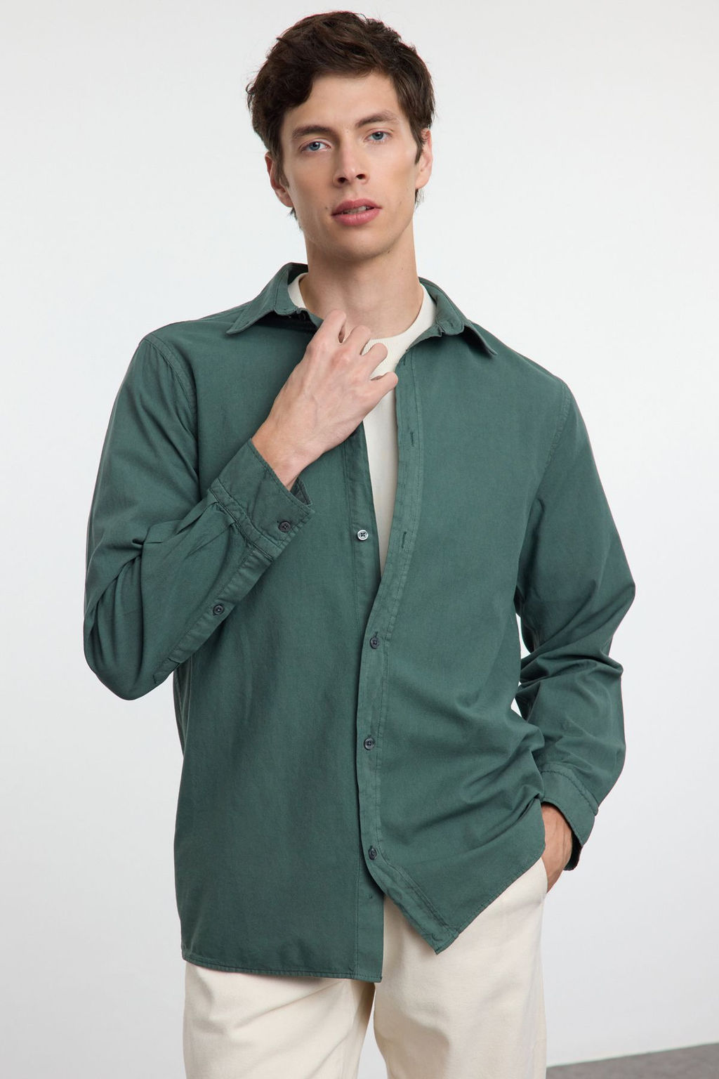 TRENDYOL MAN Haki Unisex Regular Fit %100 Pamuklu Keten Gorunumlu Fit Gomlek TMNSS23GO00099 - Trendyolmilla фото 2