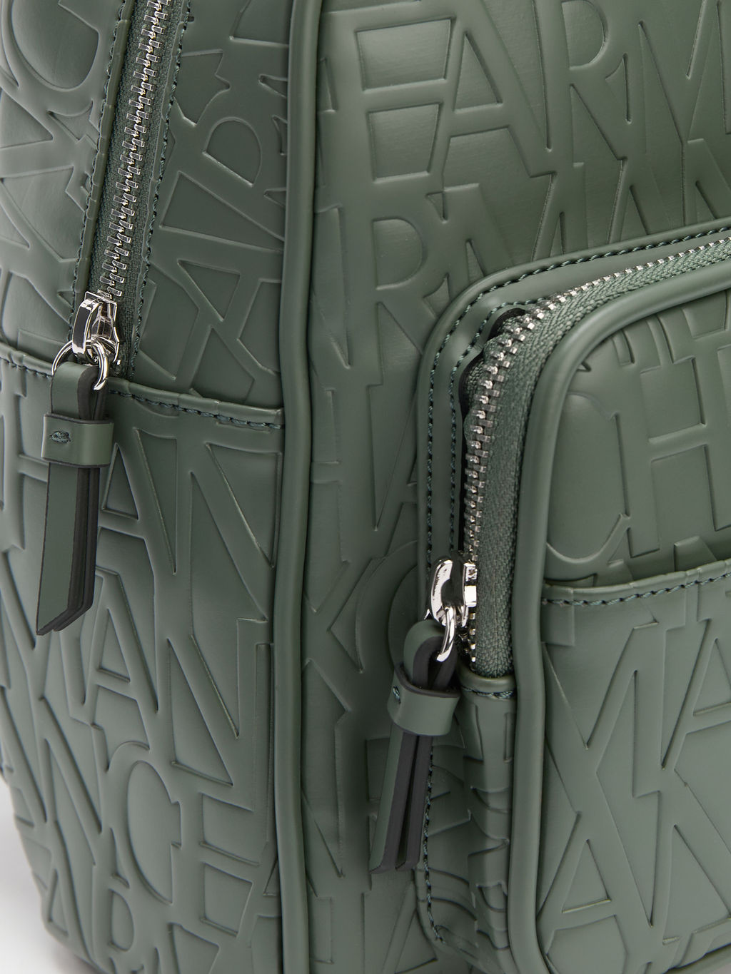 Женский рюкзак ARMANI EXCHANGE LIZ Артикул 4081507, серо-зеленый  фото 3