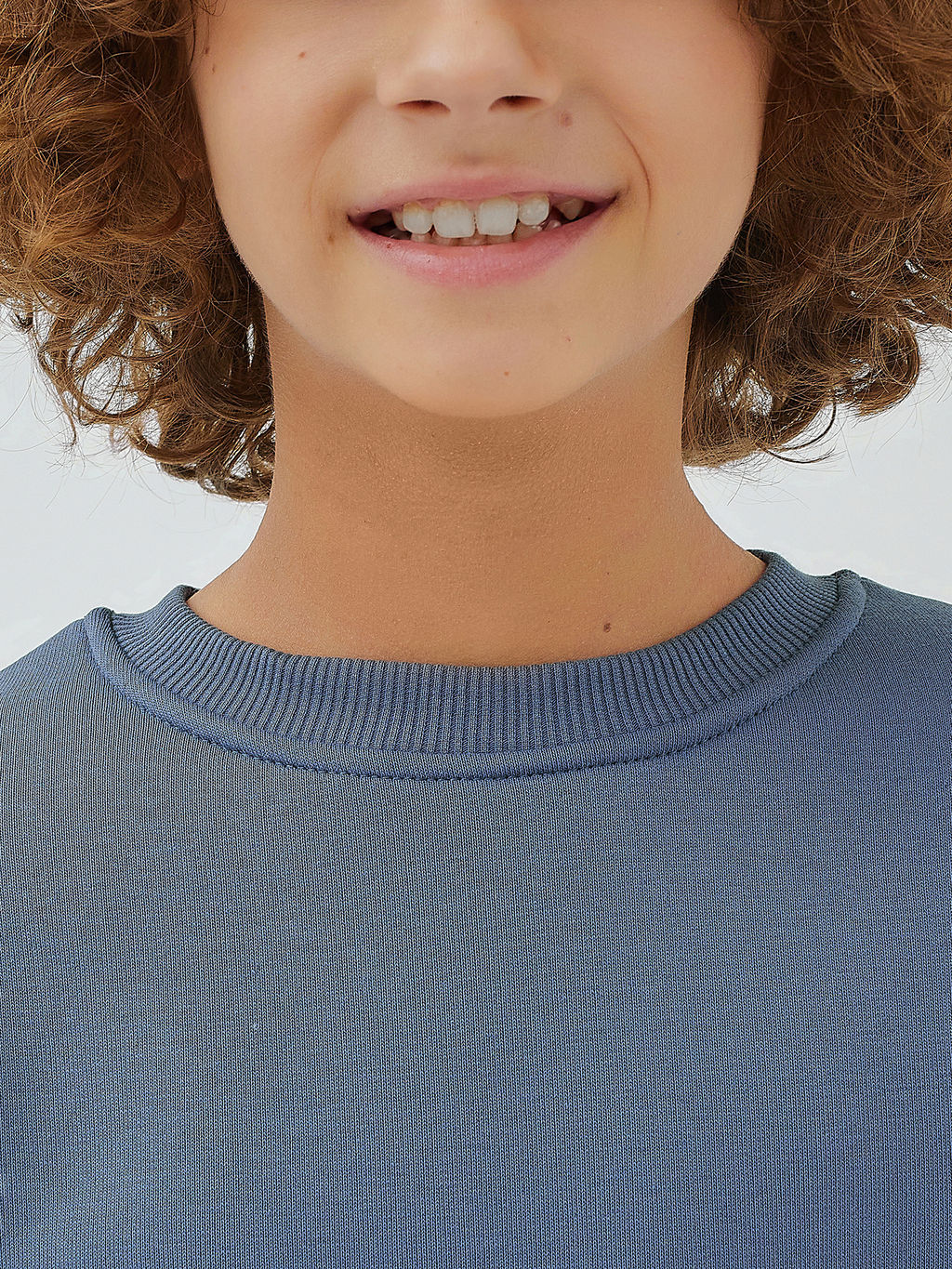 Комплект для мальчиков (джемпер, брюки) в синем цвете - Mark formelle фото 5