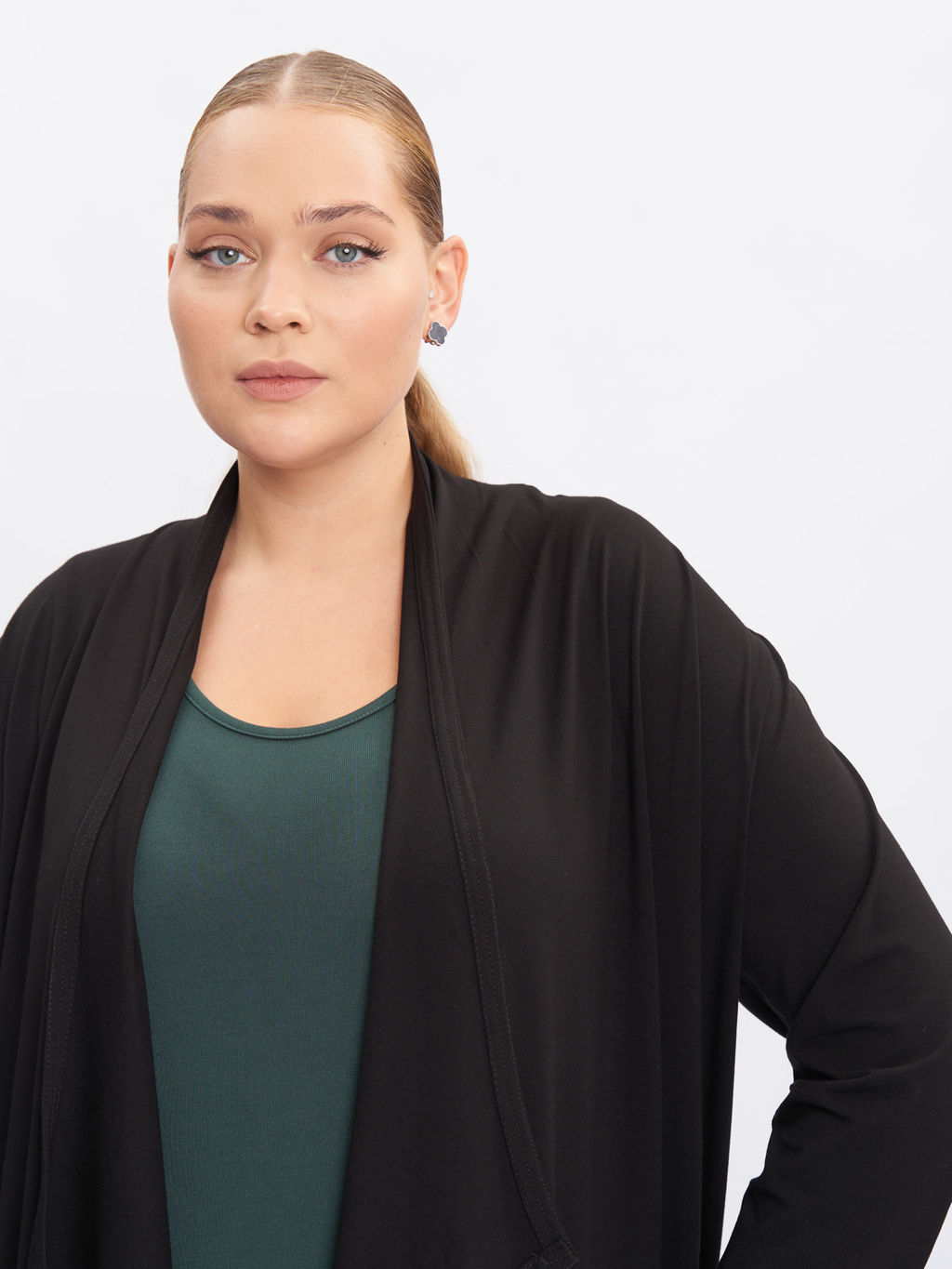 Кардиган без пуговиц KA31807BLK01