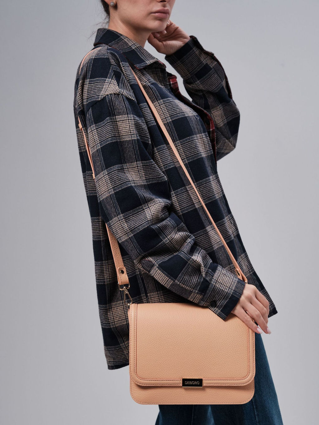 Кожаная сумка Deboro 30532 персик