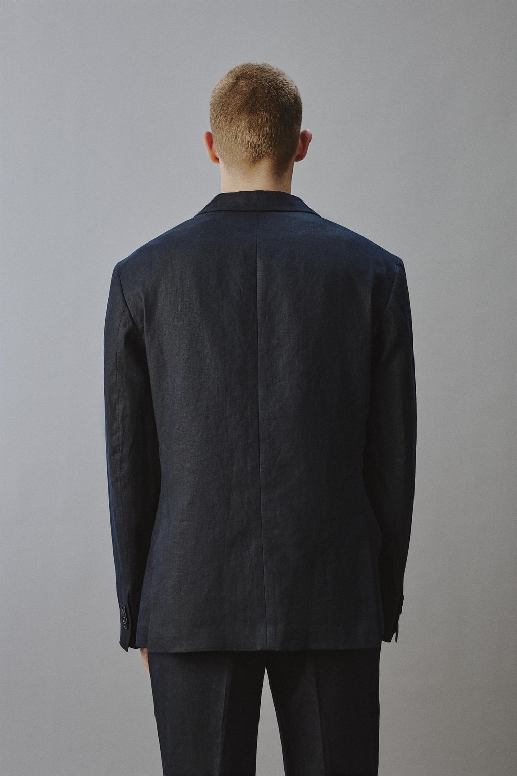 BLAZER TRAJE 100% LINO / Marino - Zara фото 3