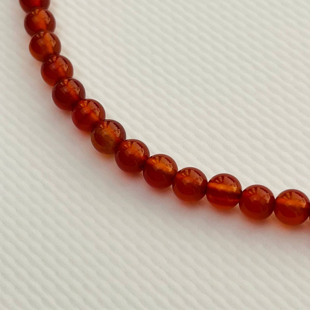 Бусы из Сердолика