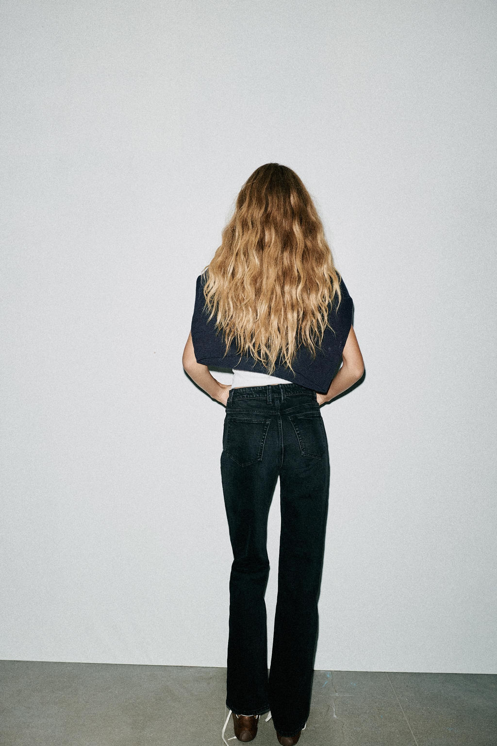 TRF HIGH-WAIST STRAIGHT LEG JEANS - Zara фото 12