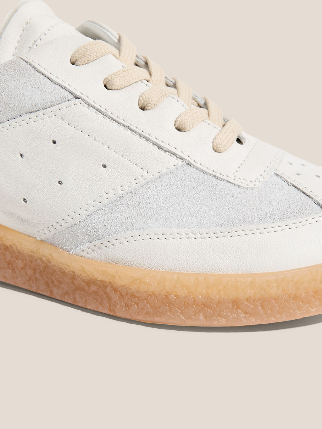 Женские кеды MM6 MAISON MARGIELA SNEAKERS Артикул 4661410, белый  фото 3